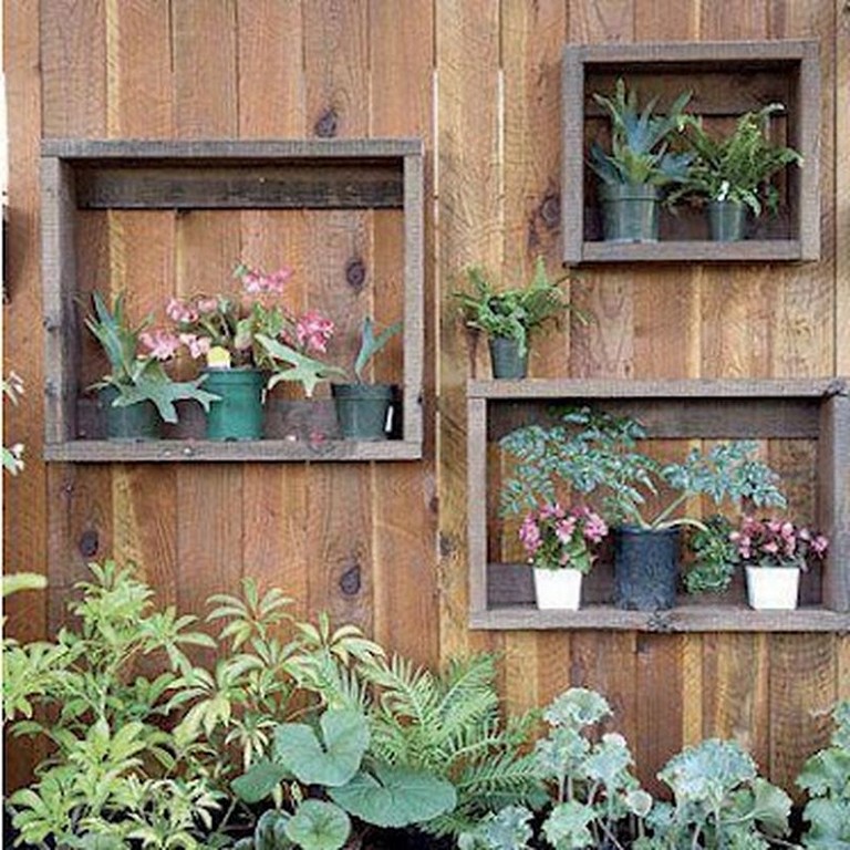 35+ Creative And Simple DIY Vertical Garden Ideas - Page 15 Of 39