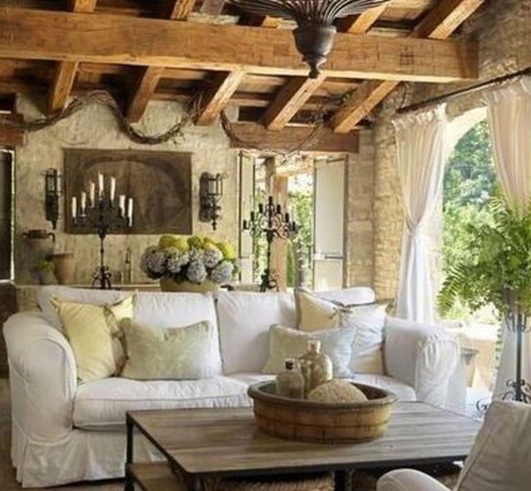 tuscan rustic decor