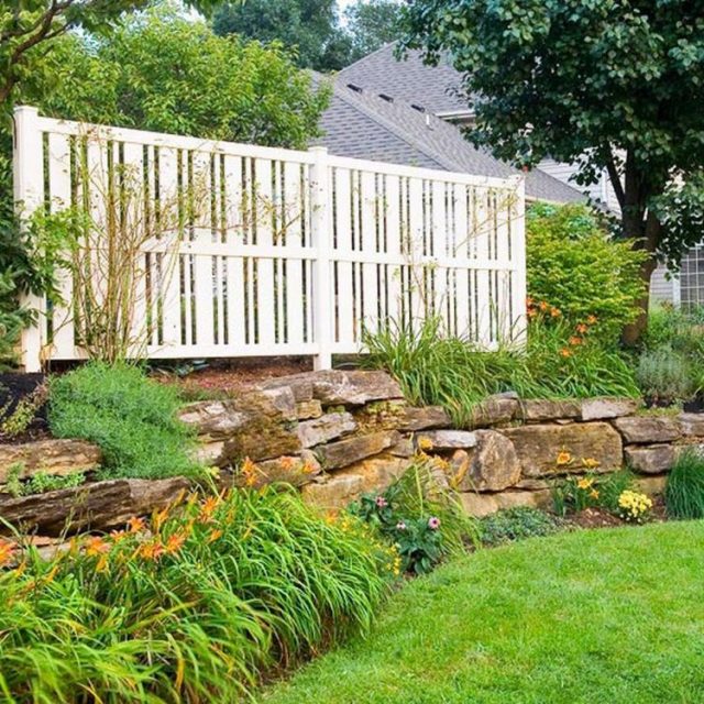 85+ GREAT BACKYARD WOODEN PRIVACY FENCE DESIGN IDEAS - Page 53 of 88