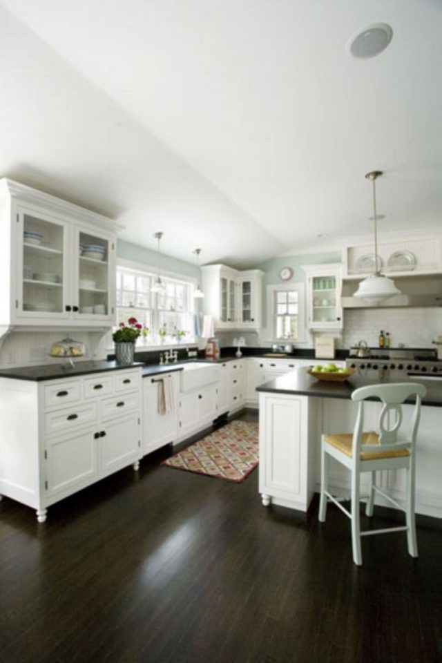 70 Stunning Kitchen Light Cabinets with Dark Countertops Design Ideas ...